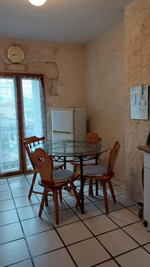 Appartement Chaleureux Dans Une Maison En Pierre Mireval Kültér fotó